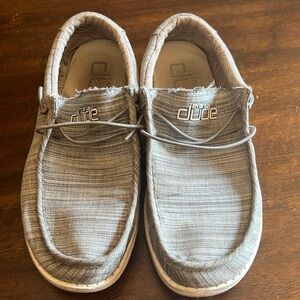 Hey Dude Shoes Boys Size 4
